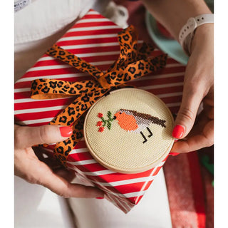 Robin & Berry Beginner Counted Cross Stitch Kit