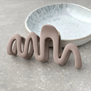 Taupe Matte Wavy Claw Clamp