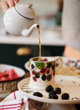 Blackberry 1/2 Pint Mug