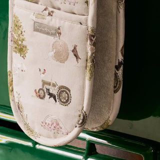 Farm Friends Double Oven Glove