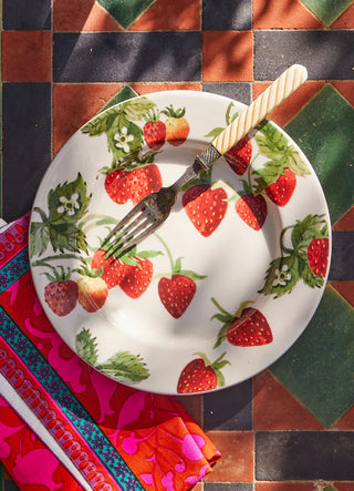 Strawberries Medium Dinner Plate, 8.5 Inch