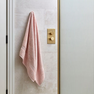 Serene Bath Towel Dusty Pink