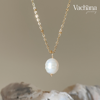 Natural Freshwater Pearl Necklace