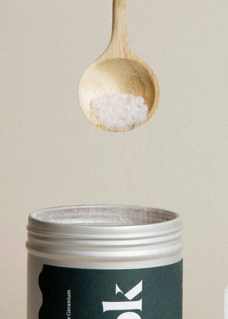 Bergamot, Juniper & Rose Geranium Salts Tin 200g