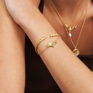 Ivy Pearl T-Bar Bracelet