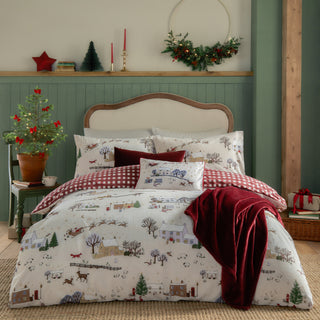 Cotswolds Christmas Super King Duvet Set Cream/Burgundy
