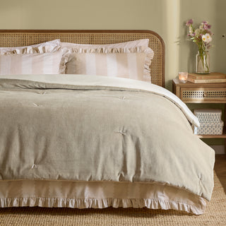 Edie Velvet Bedspread Natural