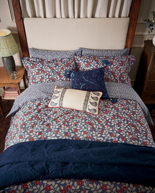 Grove Floral Super King Duvet Cover Set Royal Blue