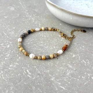 Tarnish Resistant Gemstone and Pearl Bracelet Lace Agate