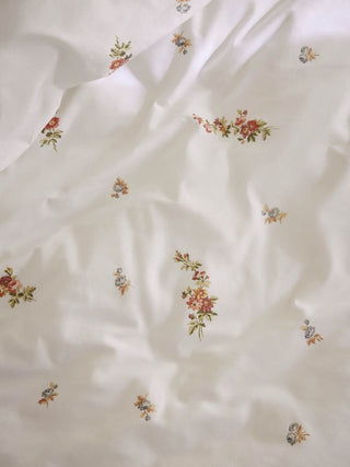 Elsie Bouquet Pale Cranberry Double Duvet Cover Set