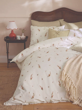 Elsie Bouquet Pale Cranberry Double Duvet Cover Set