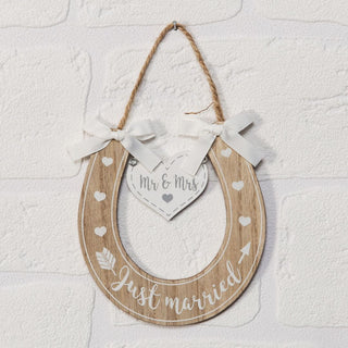 Just Married Horse Shoe